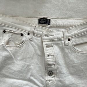 Abercrombie & Fitch women’s off White Jeans